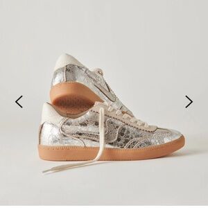 Dolce Vita Notice Sneakers